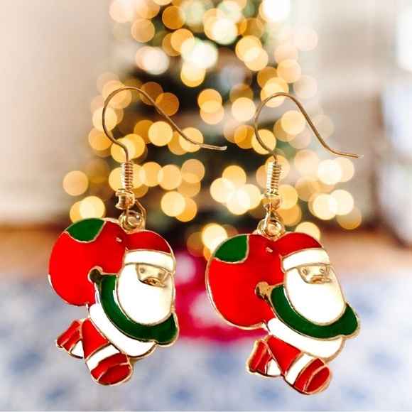⭐️ 5 for $25 Holiday Festive Christmas Santa Hoop Earrings Gold Tone - Picture 1 of 7